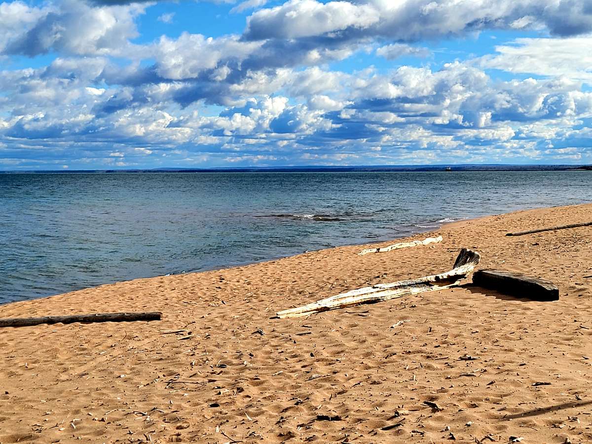 park-point-duluth mn-3 This is Park Point in Duluth MN next to Lake Superior.